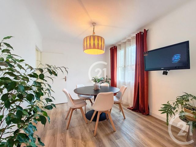 maison à vendre - 4 pièces - 67.3 m2 - ST MARTIN DE CRAU - 13 - PROVENCE-ALPES-COTE-D-AZUR - Century 21 Horizons