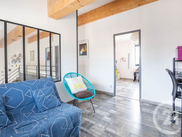 Afficher la photo en grand maison à vendre - 5 pièces - 145.6 m2 - AUREILLE - 13 - PROVENCE-ALPES-COTE-D-AZUR - Century 21 Horizons