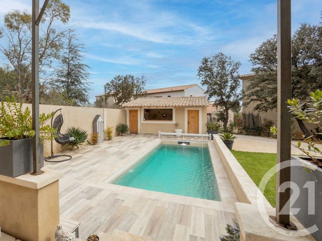 Afficher la photo en grand maison à vendre - 5 pièces - 145.6 m2 - AUREILLE - 13 - PROVENCE-ALPES-COTE-D-AZUR - Century 21 Horizons