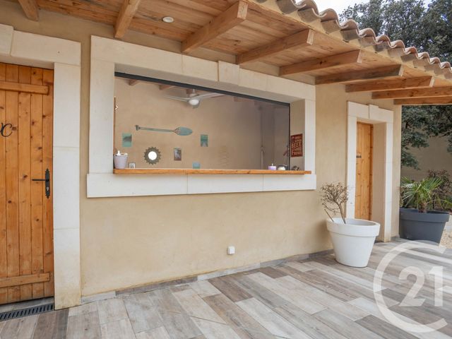 Afficher la photo en grand maison à vendre - 5 pièces - 145.6 m2 - AUREILLE - 13 - PROVENCE-ALPES-COTE-D-AZUR - Century 21 Horizons