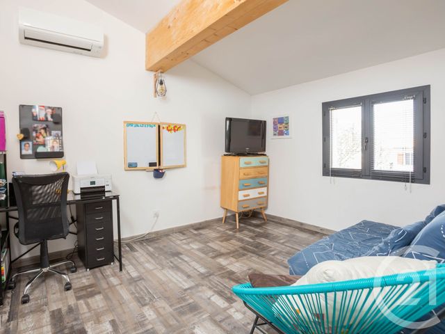 Afficher la photo en grand maison à vendre - 5 pièces - 145.6 m2 - AUREILLE - 13 - PROVENCE-ALPES-COTE-D-AZUR - Century 21 Horizons