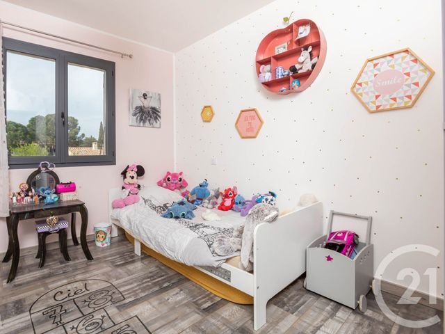 Afficher la photo en grand maison à vendre - 5 pièces - 145.6 m2 - AUREILLE - 13 - PROVENCE-ALPES-COTE-D-AZUR - Century 21 Horizons