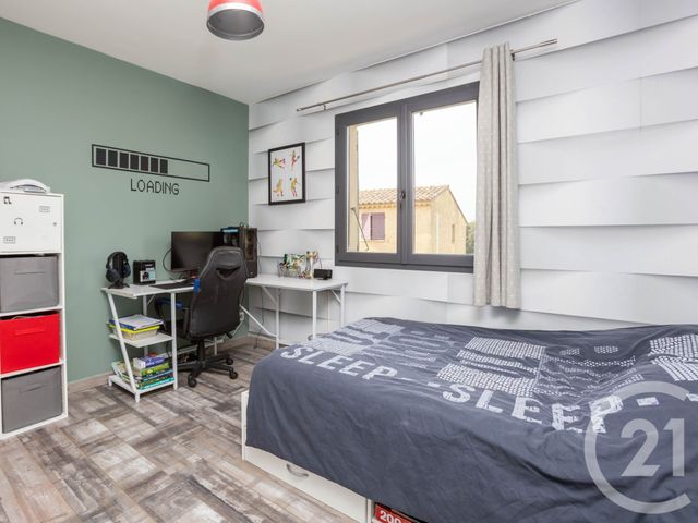 Afficher la photo en grand maison à vendre - 5 pièces - 145.6 m2 - AUREILLE - 13 - PROVENCE-ALPES-COTE-D-AZUR - Century 21 Horizons