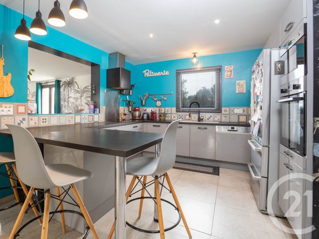 Afficher la photo en grand maison à vendre - 5 pièces - 145.6 m2 - AUREILLE - 13 - PROVENCE-ALPES-COTE-D-AZUR - Century 21 Horizons