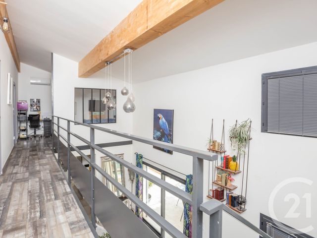 Afficher la photo en grand maison à vendre - 5 pièces - 145.6 m2 - AUREILLE - 13 - PROVENCE-ALPES-COTE-D-AZUR - Century 21 Horizons