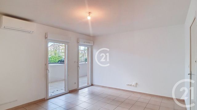 Appartement T2 à louer ST MARTIN DE CRAU