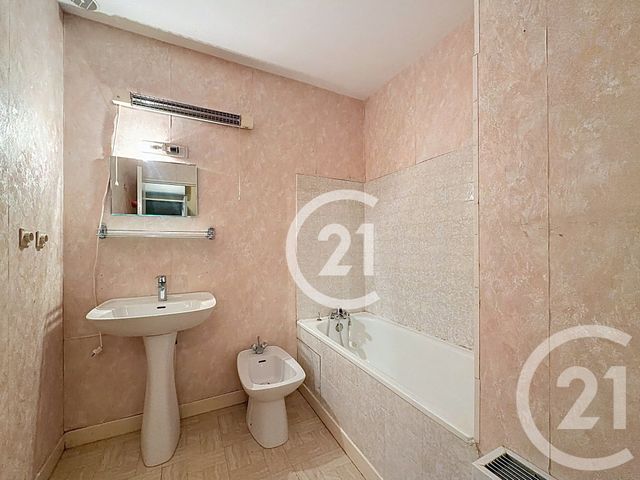 maison à vendre - 4 pièces - 118.93 m2 - ST MARTIN DE CRAU - 13 - PROVENCE-ALPES-COTE-D-AZUR - Century 21 Horizons