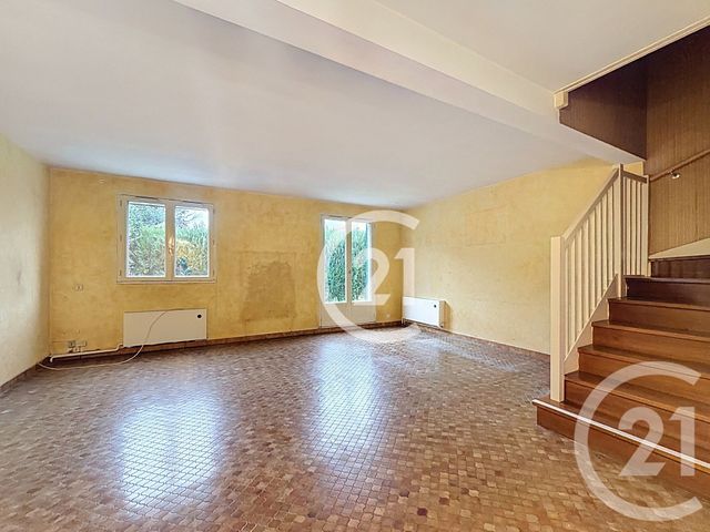 maison à vendre - 4 pièces - 118.93 m2 - ST MARTIN DE CRAU - 13 - PROVENCE-ALPES-COTE-D-AZUR - Century 21 Horizons