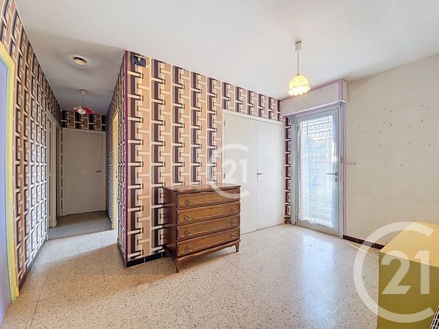 maison à vendre - 4 pièces - 92.42 m2 - ST MARTIN DE CRAU - 13 - PROVENCE-ALPES-COTE-D-AZUR - Century 21 Horizons