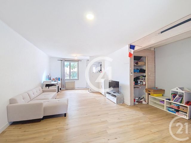 maison à vendre - 6 pièces - 129.05 m2 - ST MARTIN DE CRAU - 13 - PROVENCE-ALPES-COTE-D-AZUR - Century 21 Horizons