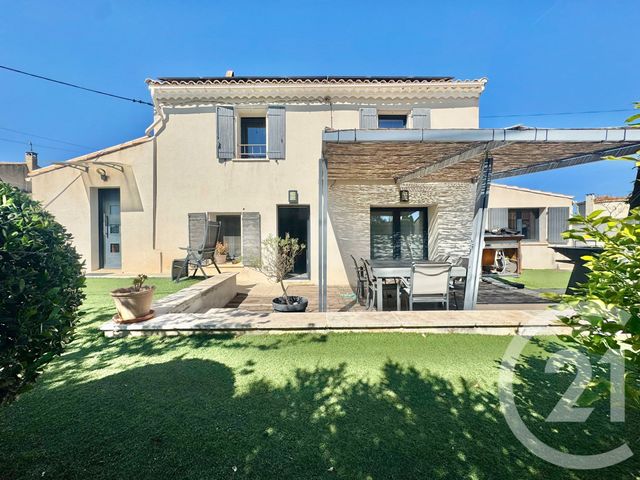 maison à vendre - 5 pièces - 143.53 m2 - ST MARTIN DE CRAU - 13 - PROVENCE-ALPES-COTE-D-AZUR - Century 21 Horizons