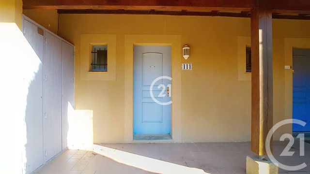 Appartement Duplex à louer - 2 pièces - 26.1 m2 - MOURIES - 13 - PROVENCE-ALPES-COTE-D-AZUR - Century 21 Horizons