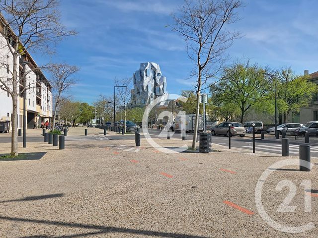 Appartement T2 à louer - 2 pièces - 48.17 m2 - ARLES - 13 - PROVENCE-ALPES-COTE-D-AZUR - Century 21 Horizons