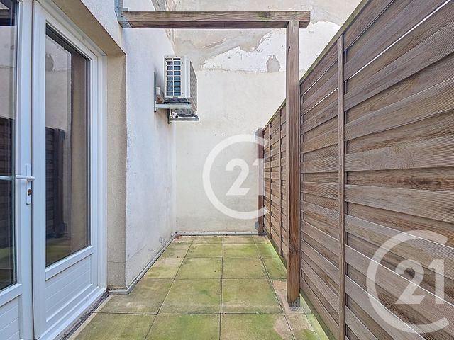 Appartement T2 à louer - 2 pièces - 48.17 m2 - ARLES - 13 - PROVENCE-ALPES-COTE-D-AZUR - Century 21 Horizons