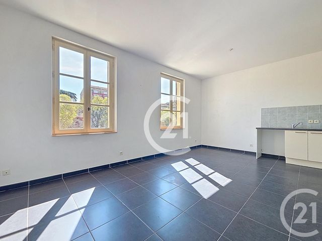 Appartement T2 à louer - 2 pièces - 48.17 m2 - ARLES - 13 - PROVENCE-ALPES-COTE-D-AZUR - Century 21 Horizons