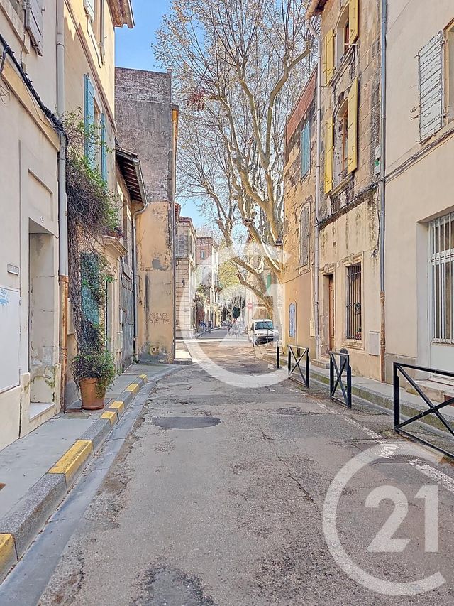 Appartement T2 à louer - 2 pièces - 50.64 m2 - ARLES - 13 - PROVENCE-ALPES-COTE-D-AZUR - Century 21 Horizons