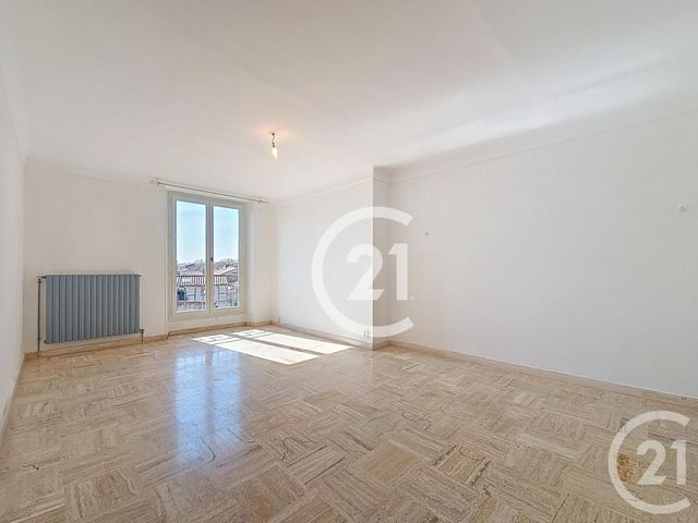 Appartement T2 à louer - 2 pièces - 50.64 m2 - ARLES - 13 - PROVENCE-ALPES-COTE-D-AZUR - Century 21 Horizons