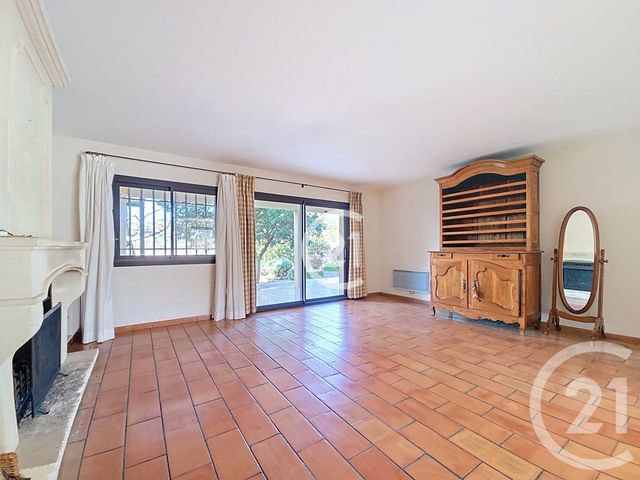 maison à vendre - 7 pièces - 204.0 m2 - AUREILLE - 13 - PROVENCE-ALPES-COTE-D-AZUR - Century 21 Horizons