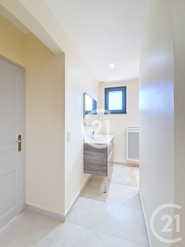 maison à vendre - 7 pièces - 204.0 m2 - AUREILLE - 13 - PROVENCE-ALPES-COTE-D-AZUR - Century 21 Horizons