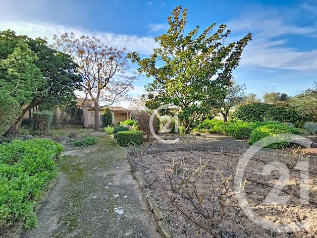 maison à vendre - 7 pièces - 204.0 m2 - AUREILLE - 13 - PROVENCE-ALPES-COTE-D-AZUR - Century 21 Horizons