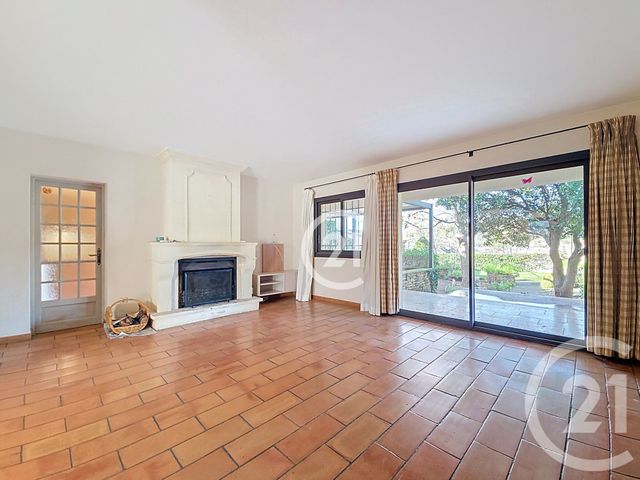 maison à vendre - 7 pièces - 204.0 m2 - AUREILLE - 13 - PROVENCE-ALPES-COTE-D-AZUR - Century 21 Horizons