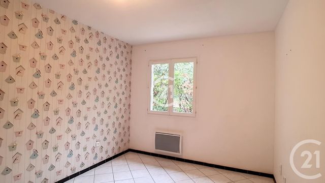 maison à louer - 5 pièces - 140.52 m2 - ST MARTIN DE CRAU - 13 - PROVENCE-ALPES-COTE-D-AZUR - Century 21 Horizons