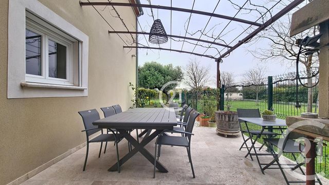 maison à vendre - 4 pièces - 98.0 m2 - ST GILLES - 30 - LANGUEDOC-ROUSSILLON - Century 21 Horizons