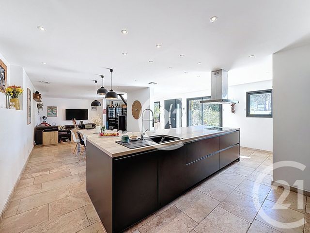 maison à vendre - 4 pièces - 152.0 m2 - ARLES - 13 - PROVENCE-ALPES-COTE-D-AZUR - Century 21 Horizons