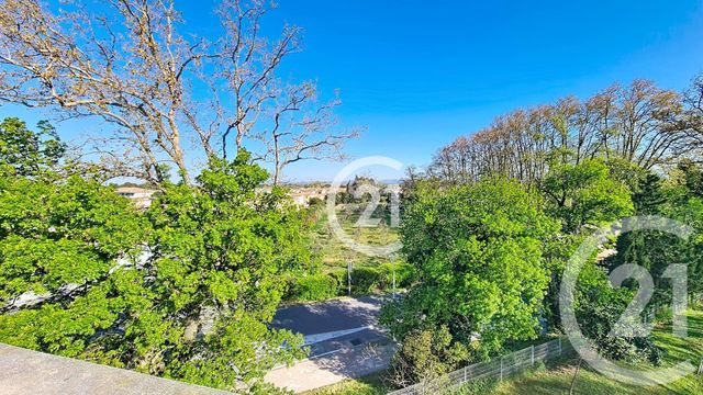 Appartement F4 à louer - 4 pièces - 89.79 m2 - ST MARTIN DE CRAU - 13 - PROVENCE-ALPES-COTE-D-AZUR - Century 21 Horizons