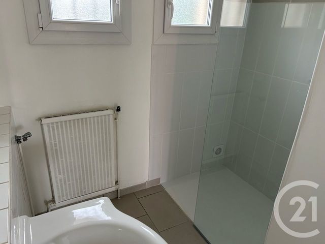 Appartement T3 à louer - 3 pièces - 68.98 m2 - ARLES - 13 - PROVENCE-ALPES-COTE-D-AZUR - Century 21 Horizons