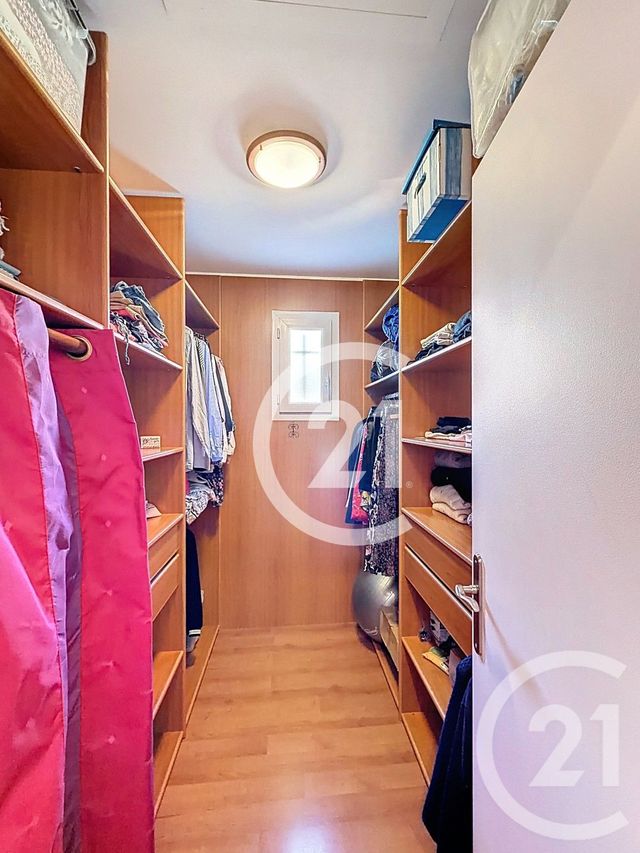 maison à vendre - 6 pièces - 159.37 m2 - ST MARTIN DE CRAU - 13 - PROVENCE-ALPES-COTE-D-AZUR - Century 21 Horizons