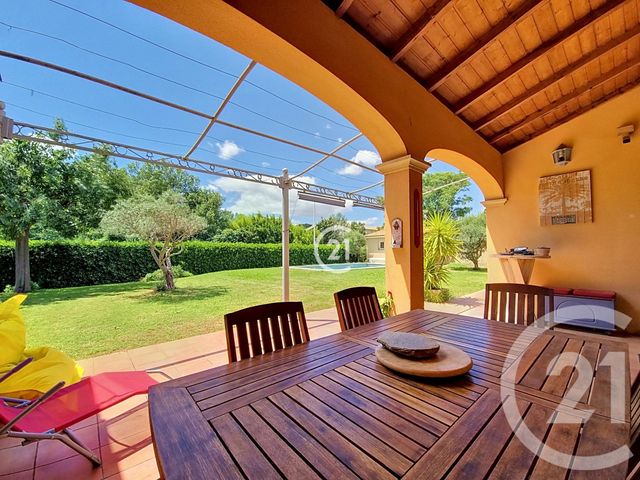 maison à vendre - 6 pièces - 159.37 m2 - ST MARTIN DE CRAU - 13 - PROVENCE-ALPES-COTE-D-AZUR - Century 21 Horizons