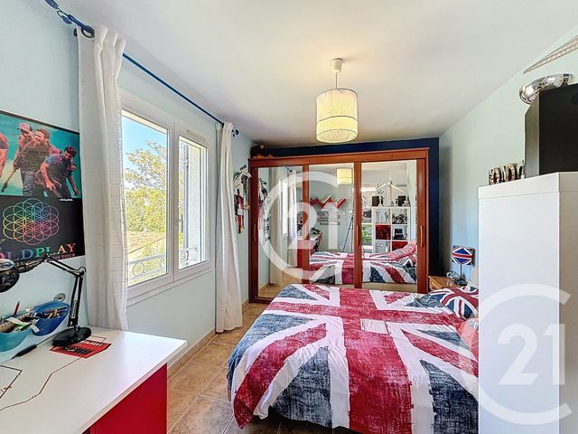 maison à vendre - 6 pièces - 159.37 m2 - ST MARTIN DE CRAU - 13 - PROVENCE-ALPES-COTE-D-AZUR - Century 21 Horizons