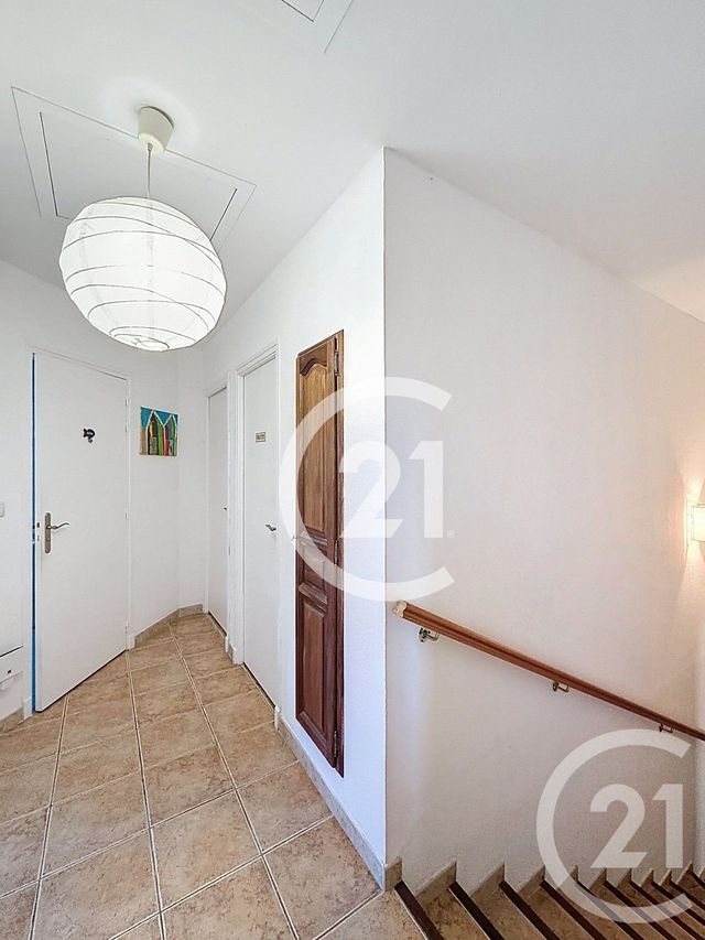 maison à vendre - 6 pièces - 159.37 m2 - ST MARTIN DE CRAU - 13 - PROVENCE-ALPES-COTE-D-AZUR - Century 21 Horizons