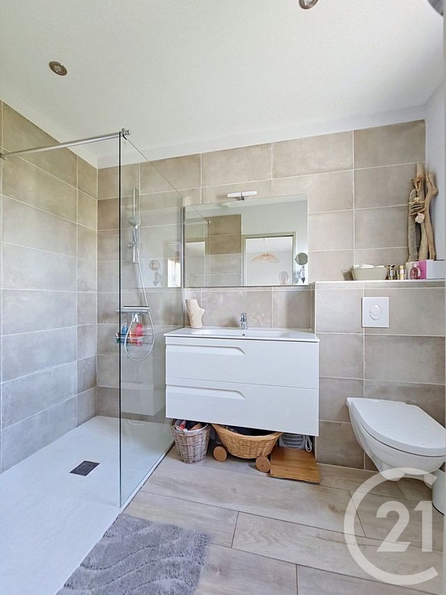 maison à louer - 5 pièces - 97.35 m2 - ST MARTIN DE CRAU - 13 - PROVENCE-ALPES-COTE-D-AZUR - Century 21 Horizons