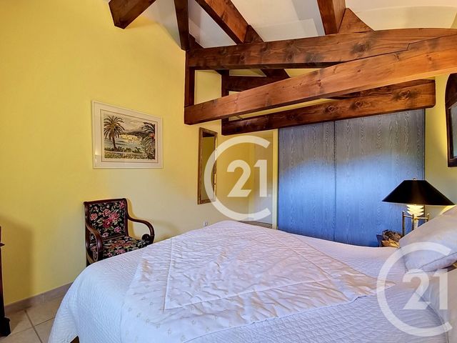 maison à vendre - 7 pièces - 207.0 m2 - ST MARTIN DE CRAU - 13 - PROVENCE-ALPES-COTE-D-AZUR - Century 21 Horizons