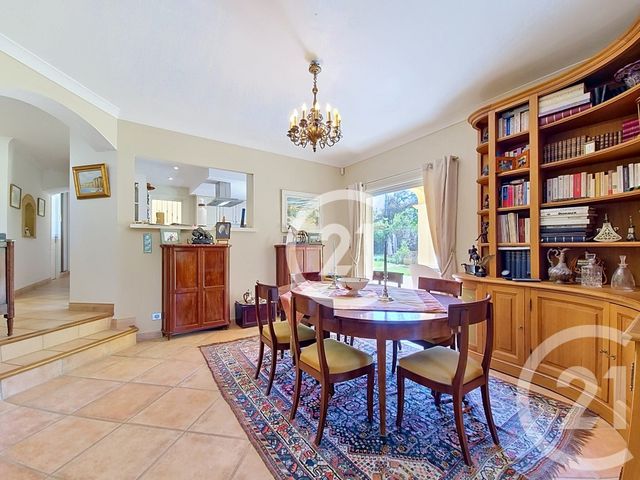 maison à vendre - 7 pièces - 207.0 m2 - ST MARTIN DE CRAU - 13 - PROVENCE-ALPES-COTE-D-AZUR - Century 21 Horizons