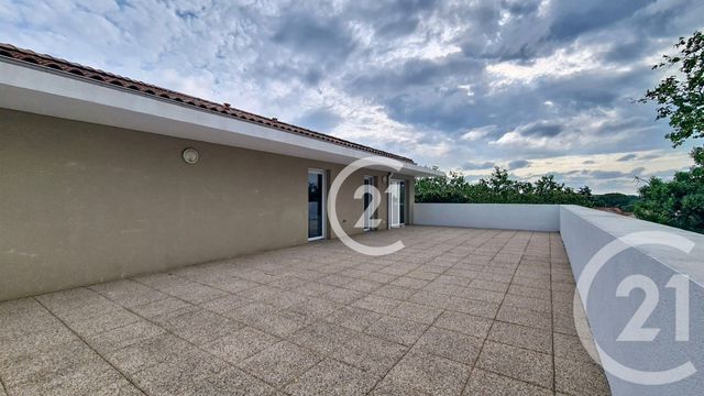 Appartement F4 à vendre - 4 pièces - 89.79 m2 - ST MARTIN DE CRAU - 13 - PROVENCE-ALPES-COTE-D-AZUR - Century 21 Horizons