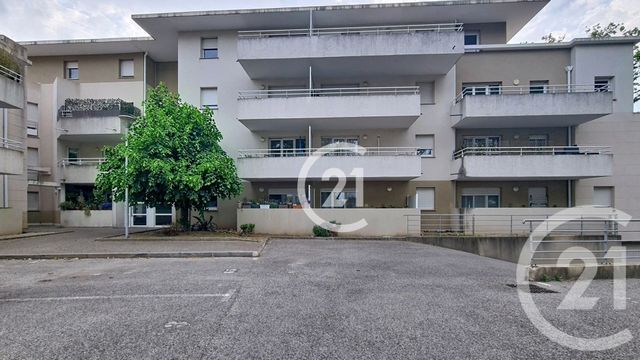 Appartement F4 à vendre - 4 pièces - 89.79 m2 - ST MARTIN DE CRAU - 13 - PROVENCE-ALPES-COTE-D-AZUR - Century 21 Horizons