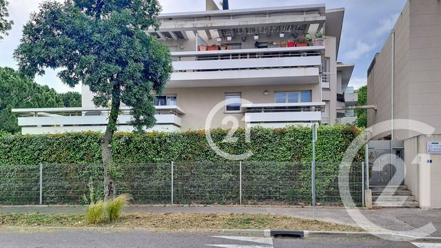 Appartement F4 à vendre - 4 pièces - 89.79 m2 - ST MARTIN DE CRAU - 13 - PROVENCE-ALPES-COTE-D-AZUR - Century 21 Horizons