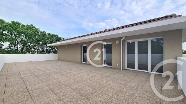 Appartement F4 à vendre - 4 pièces - 89.79 m2 - ST MARTIN DE CRAU - 13 - PROVENCE-ALPES-COTE-D-AZUR - Century 21 Horizons