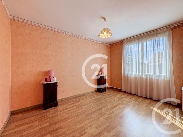 maison à vendre - 5 pièces - 119.11 m2 - ST MARTIN DE CRAU - 13 - PROVENCE-ALPES-COTE-D-AZUR - Century 21 Horizons