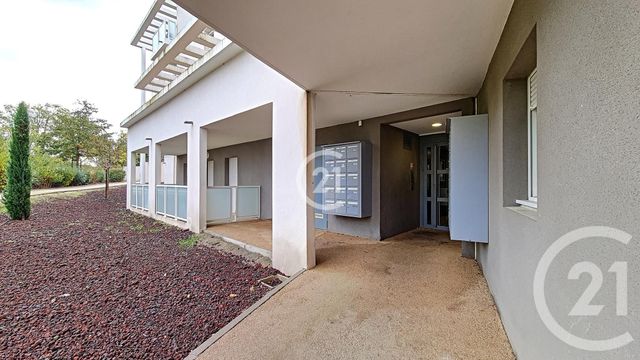 Appartement T2 à vendre - 2 pièces - 45.55 m2 - ST MARTIN DE CRAU - 13 - PROVENCE-ALPES-COTE-D-AZUR - Century 21 Horizons