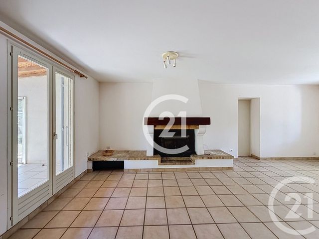maison à vendre - 5 pièces - 146.69 m2 - ST MARTIN DE CRAU - 13 - PROVENCE-ALPES-COTE-D-AZUR - Century 21 Horizons
