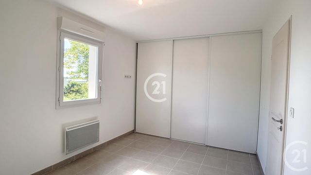 maison à louer - 3 pièces - 68.65 m2 - ST MARTIN DE CRAU - 13 - PROVENCE-ALPES-COTE-D-AZUR - Century 21 Horizons