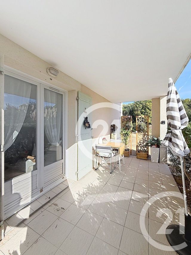 Appartement F3 à vendre - 3 pièces - 56.11 m2 - PARADOU - 13 - PROVENCE-ALPES-COTE-D-AZUR - Century 21 Horizons