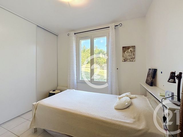 Appartement F3 à vendre - 3 pièces - 56.11 m2 - PARADOU - 13 - PROVENCE-ALPES-COTE-D-AZUR - Century 21 Horizons
