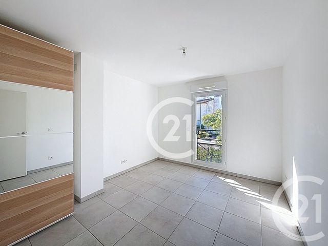 maison à vendre - 4 pièces - 90.24 m2 - ST MARTIN DE CRAU - 13 - PROVENCE-ALPES-COTE-D-AZUR - Century 21 Horizons