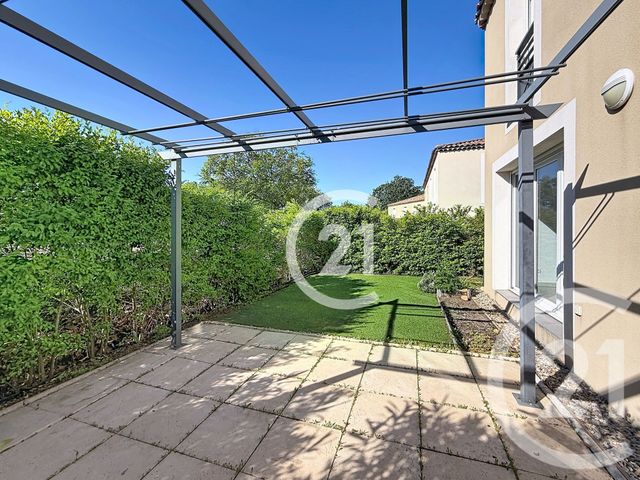 maison à vendre - 4 pièces - 90.24 m2 - ST MARTIN DE CRAU - 13 - PROVENCE-ALPES-COTE-D-AZUR - Century 21 Horizons