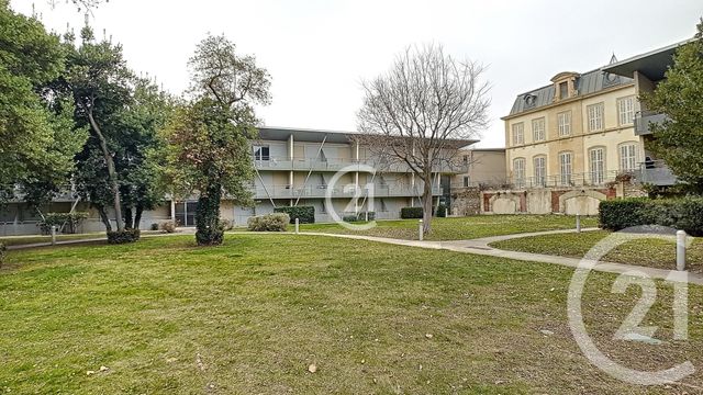 Appartement T2 à louer - 2 pièces - 44.13 m2 - ARLES - 13 - PROVENCE-ALPES-COTE-D-AZUR - Century 21 Horizons
